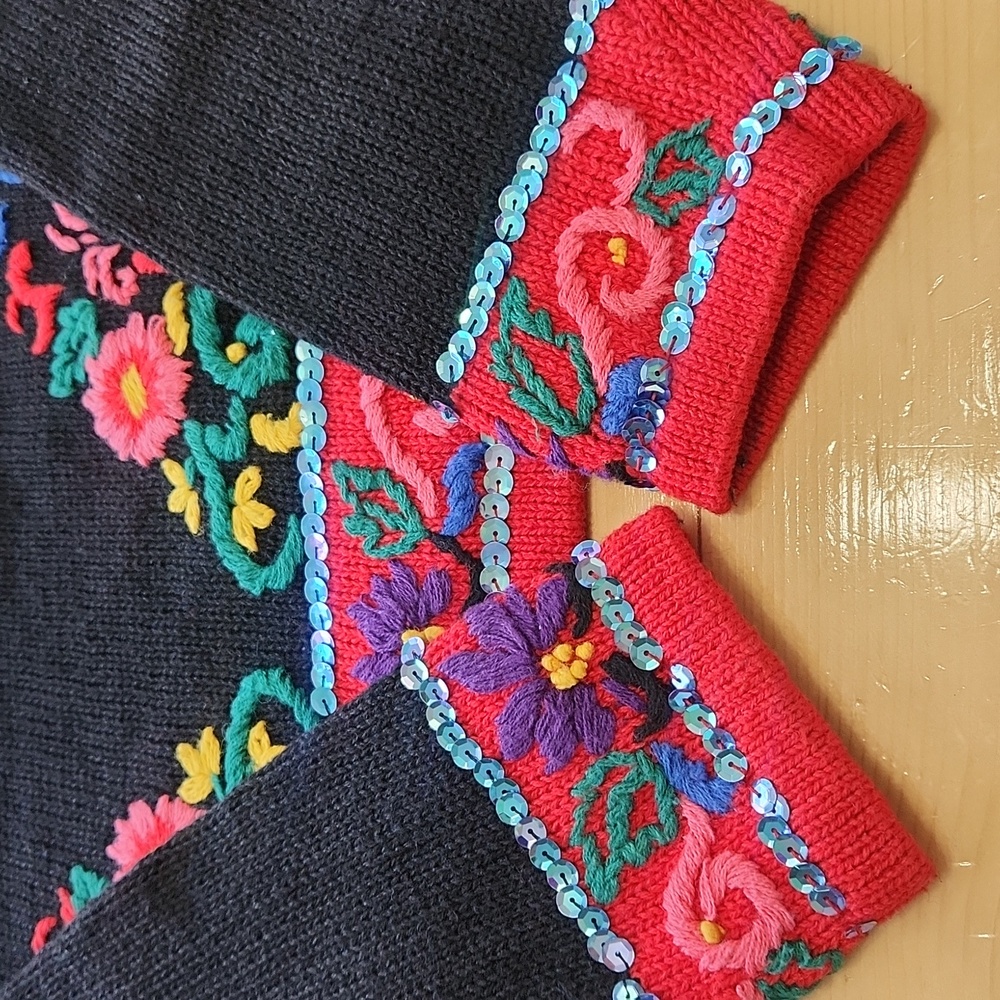 Vintage 90s Embroidered Floral Sweater Retro Black Knit Pullover M - Picture 11 of 14